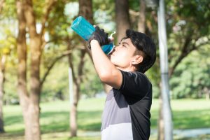 6 Positive Signs You’re Drinking Enough Water Daily