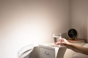 Drinking Water Before Bed – Is It A Good Or Bad Idea?