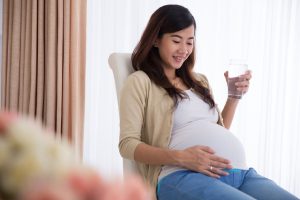Hydration 101: How Much Water Should A Pregnant Woman Drink?