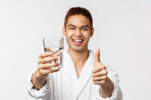 3 Reasons Why Your Skin Loves Water More Than Lotion