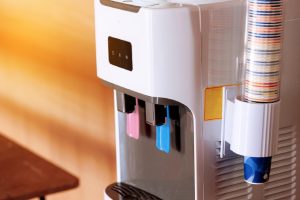 Tabletop Vs Floor-Standing Water Dispensers: Which Fits?